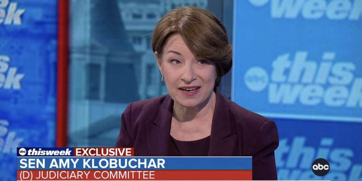 image for Sen. Amy Klobuchar demands Justice Thomas recuse himself from future election cases over his wife's texts