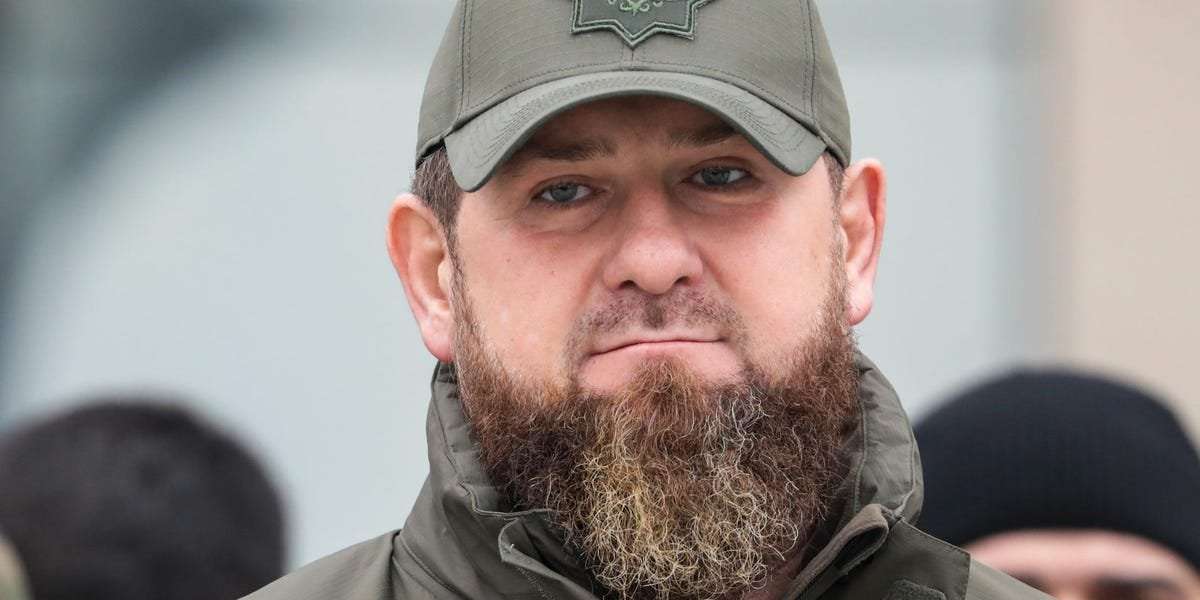 image for Putin Ally Kadyrov Says Ukraine-Russia Talks Pointless, Wants to Fight