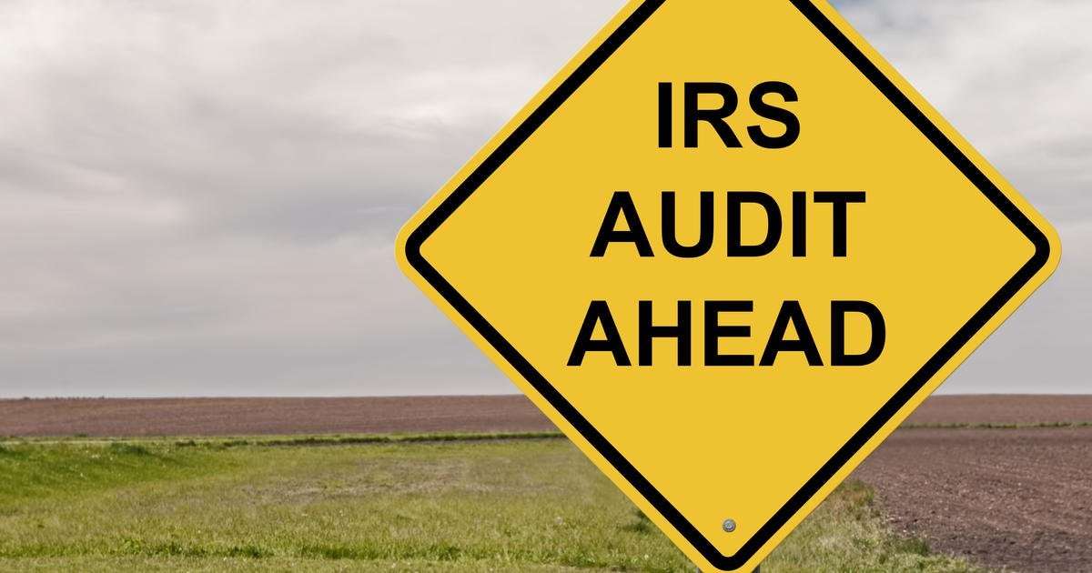 image for IRS audits the poor at 5 times the rate of everyone else, analysis finds