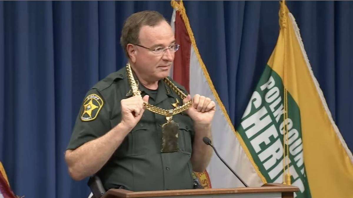 image for Florida Sheriff Stunts On Arrested Local Rappers With Their Gold Chain & Mocking Freestyle