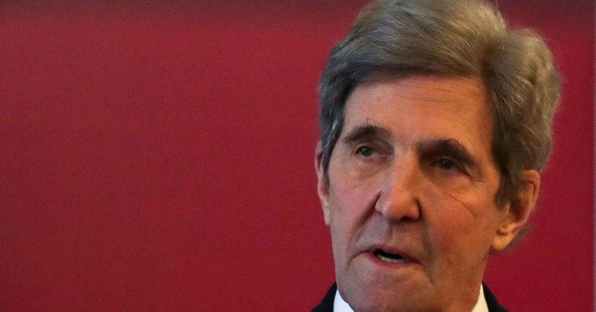 image for U.S. envoy Kerry calls for renewables push, says Putin cannot control wind, sun