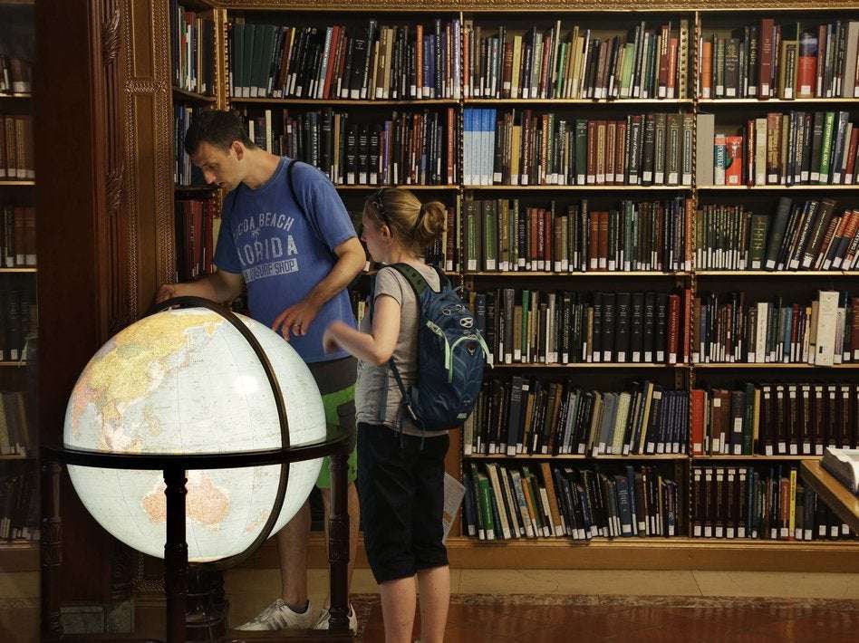image for New York Public Library makes banned books available for free