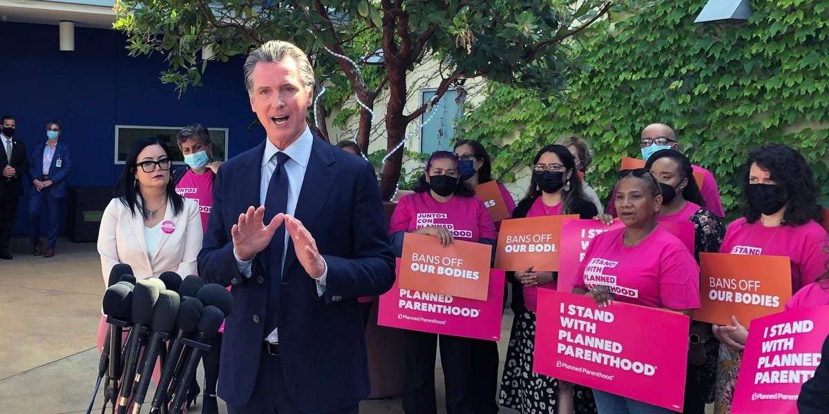 image for Gavin Newsom delivers scorching criticism of Democrats' response to protecting Roe v. Wade: 'Where the hell's my party?'