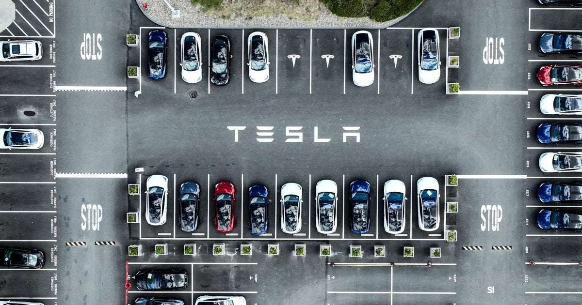 image for Tesla will pay travel costs for staff seeking abortion services
