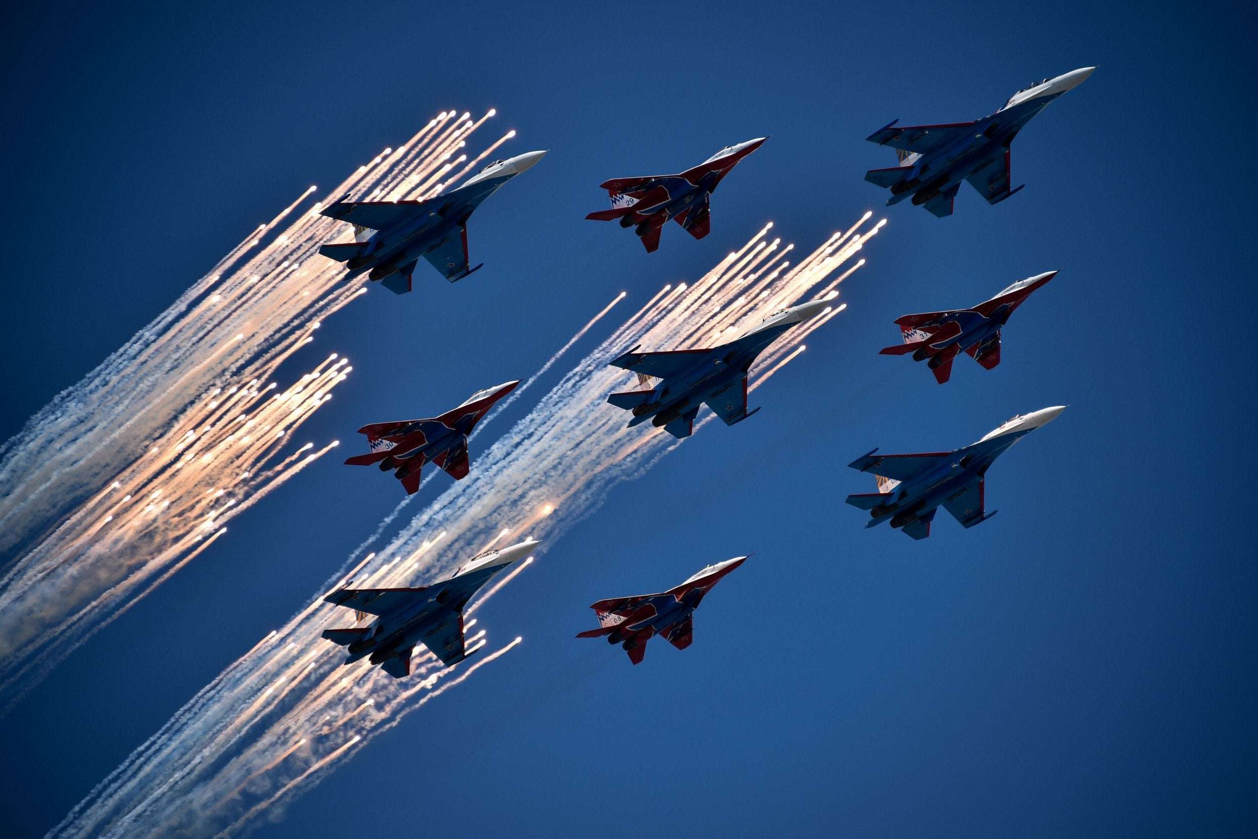 image for Russia Cancels Military Flyovers on Victory Day Amid 'Adverse Weather'