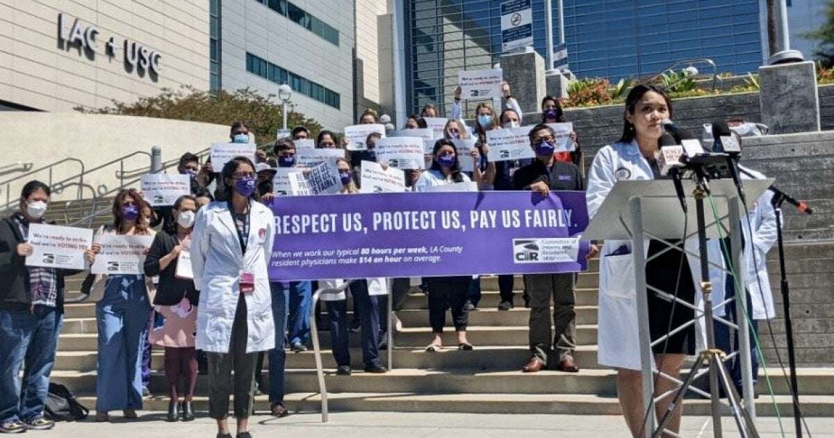 image for LA Resident Physicians Threaten To Strike Over Low Wages