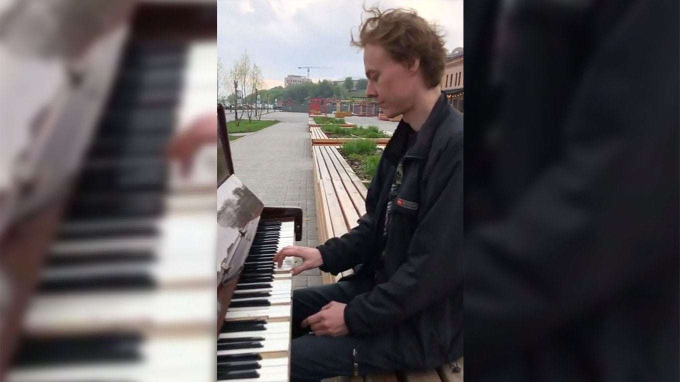 image for Siberian Pianist Jailed for ‘Nazi Propaganda’ After Playing Ukrainian Anthem