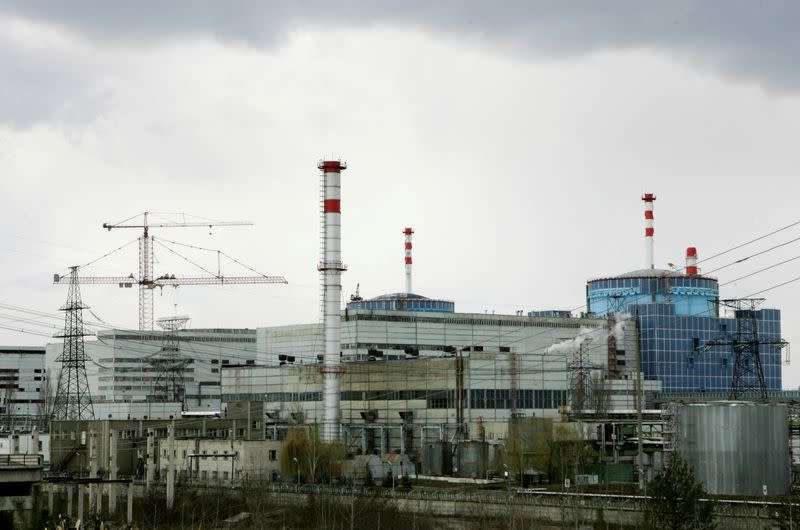 image for Ukraine signs deal with Westinghouse to end Russian nuclear fuel needs