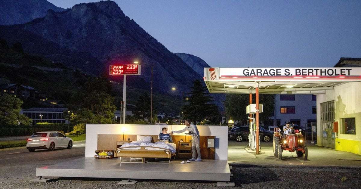 image for Swiss 'zero star hotel' offers sleepless nights to ponder world's crises