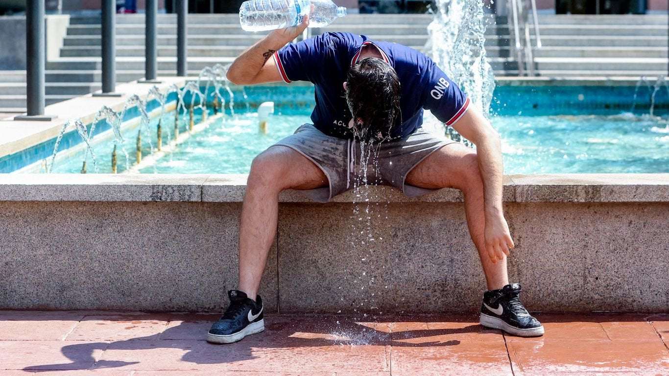 image for Heat wave kills more than 1,900 people in Spain and Portugal