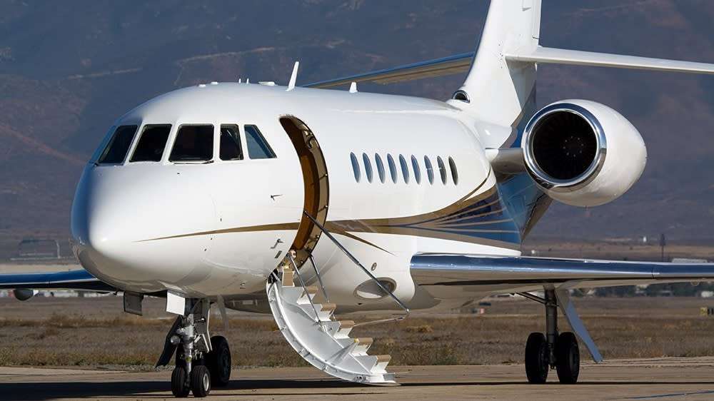 image for Canada Will Impose a New Tax on Private Jets, Yachts and Luxury Cars