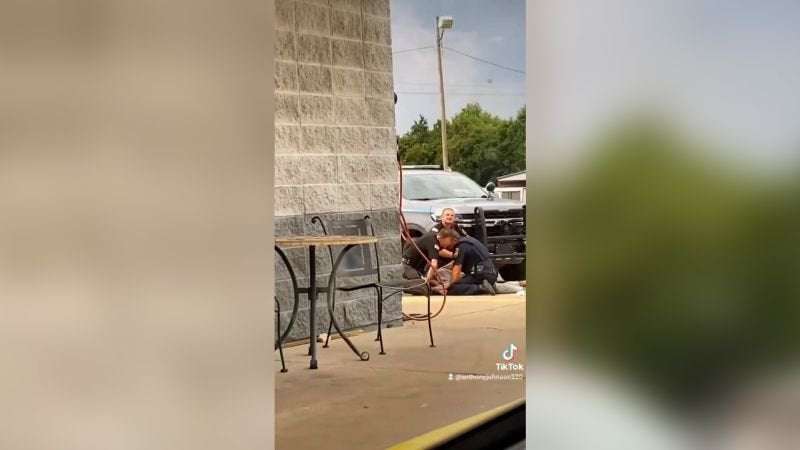 image for 2 Arkansas deputies suspended and 1 officer on administrative leave after video posted of violent encounter with man outside store