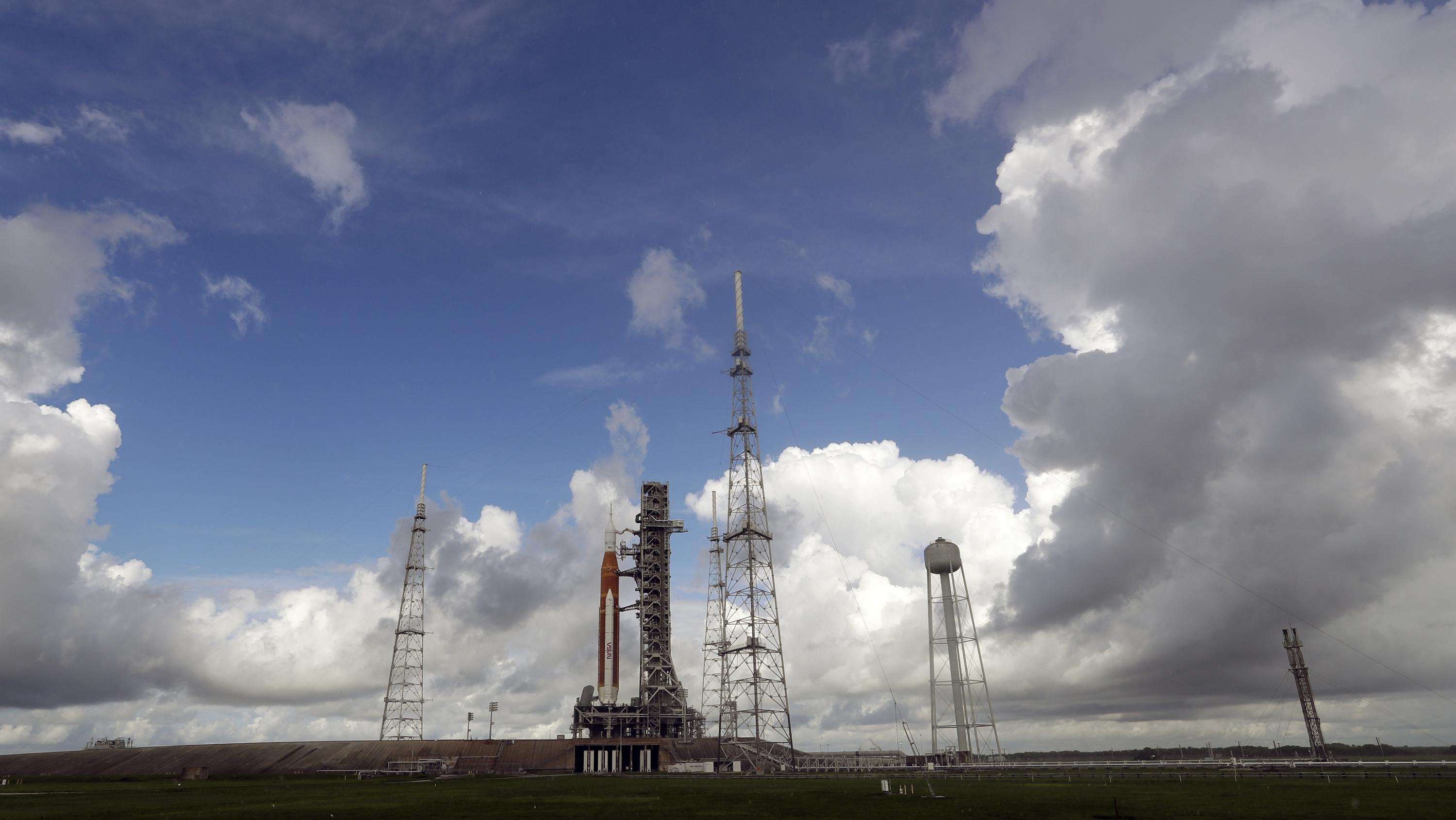 image for NASA scrubs launch of new moon rocket after engine problem