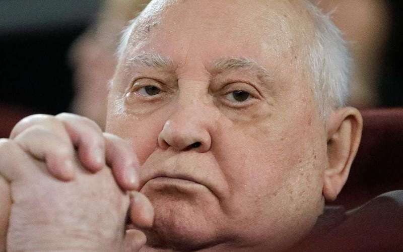 image for Last Soviet leader Gorbachev, who ended Cold War and won Nobel prize, dies aged 91