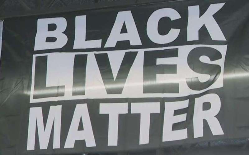 image for Black Lives Matter executive accused of 'syphoning' $10M from BLM donors, suit says