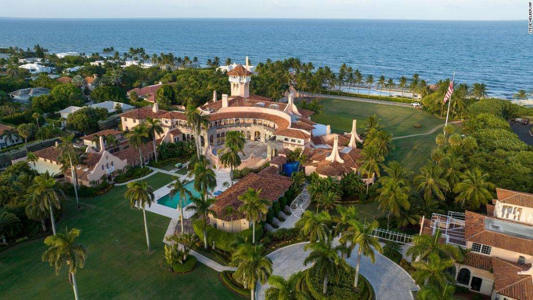 image for Mar-a-Lago: Special master appointed to oversee classified document review as judge rejects DOJ's request to resume criminal probe