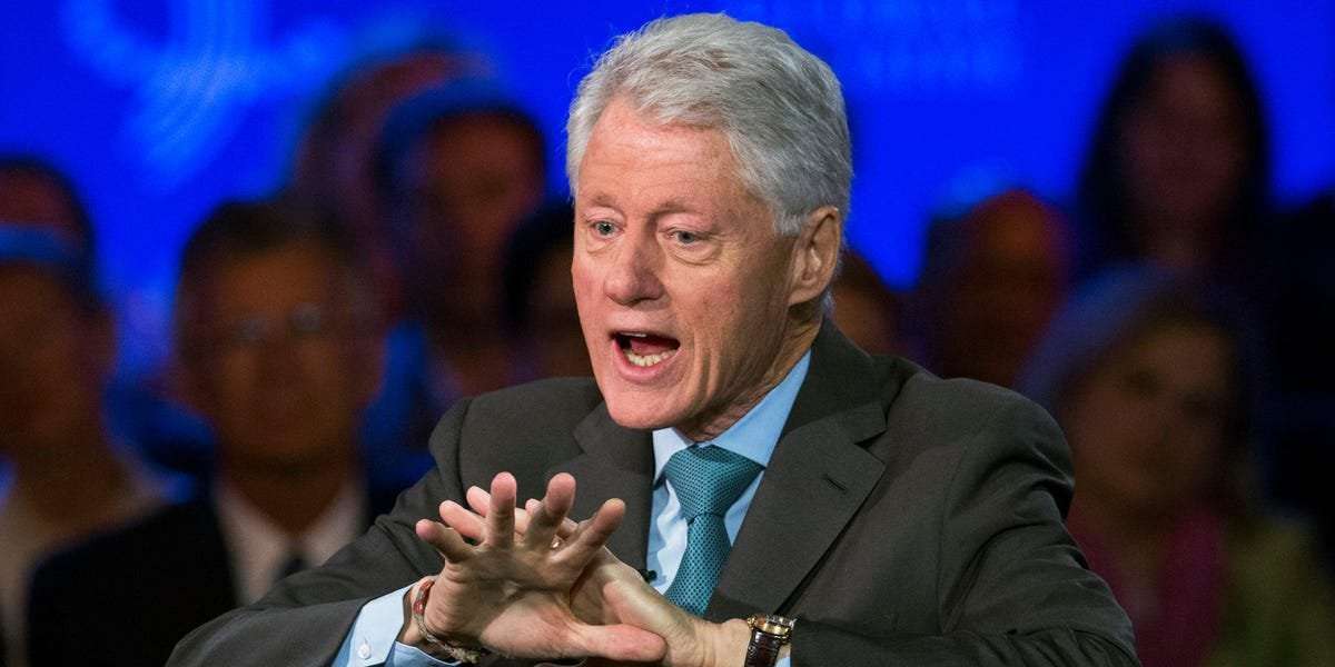 image for Bill Clinton says Democrats can hold control of Congress, but warns Republicans will find ways to 'scare the living daylights out of swing voters'