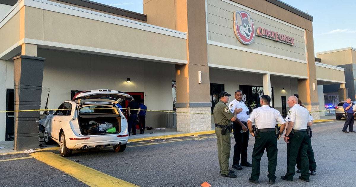 image for Shots fired in Florida Chuck E. Cheese parking lot during altercation