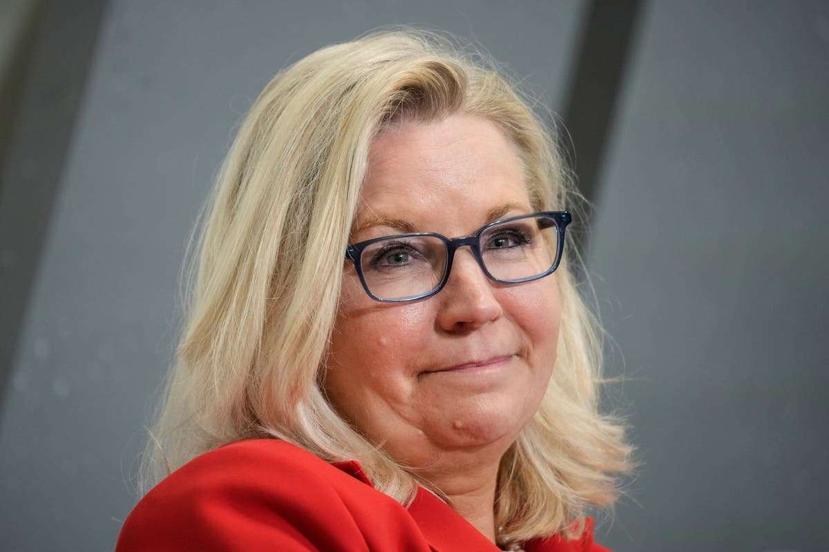 image for Liz Cheney is sole Republican voice calling Trump out for ‘racist’ attack on Mitch McConnell’s wife Elaine Chao