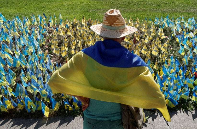 image for 15,000 Ukrainians decide to have orgy if Russia deploys nuclear weapons