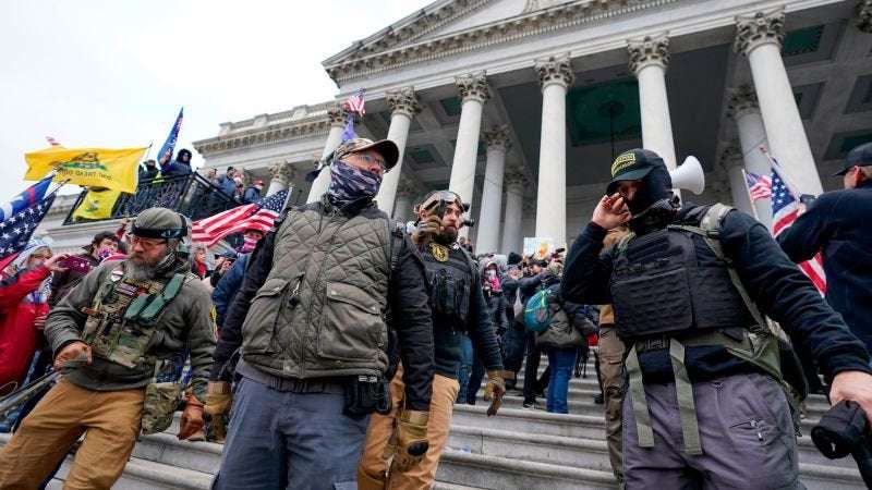image for Secret Service reached out to Oath Keepers ahead of January 6 riot