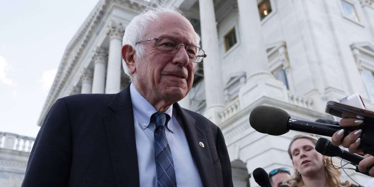 image for Bernie Sanders says voters who are right-wing 'homophobes, xenophobes' and 'racists' will never be won over by Democrats