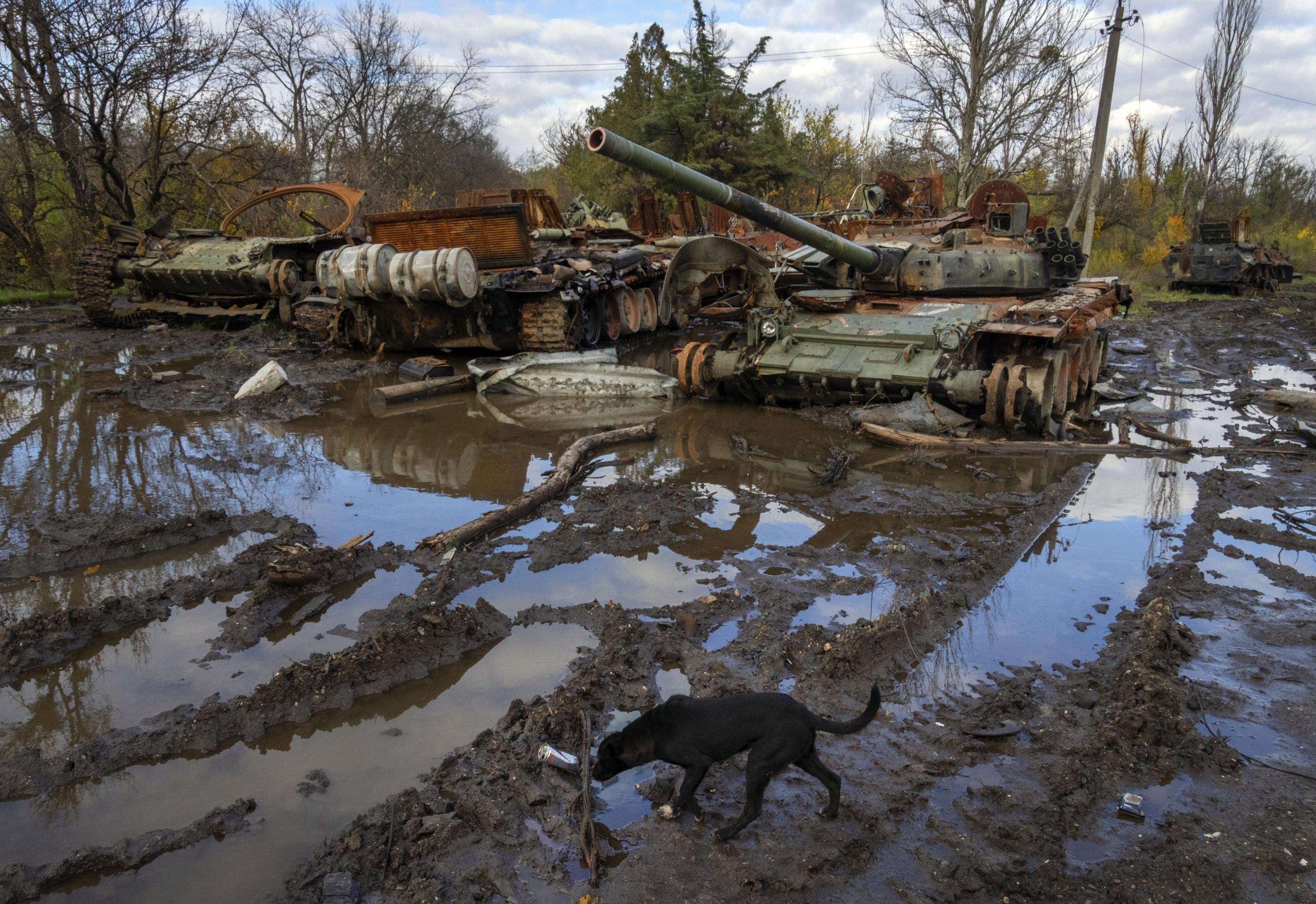 image for Heavy Russian barrage on Ukraine, no water for much of Kyiv