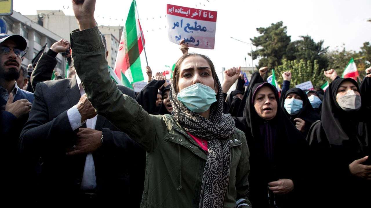 image for Iran charges more than 750 over 'riots', issues first death sentence