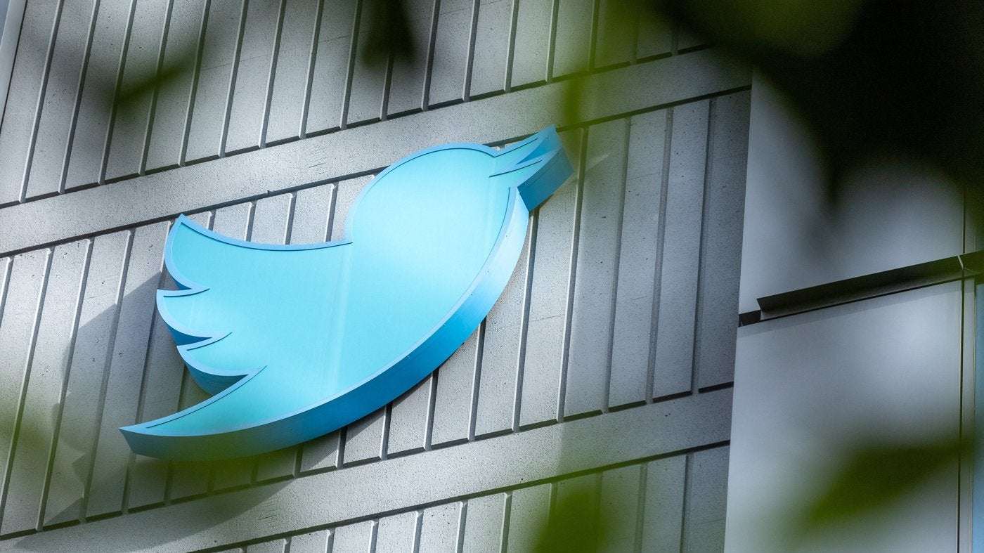 image for Twitter has lost 50 of its top 100 advertisers since Elon Musk took over, report says