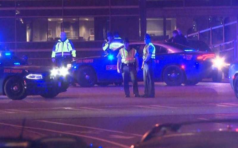 image for 1 dead, 5 injured in shooting near popular Atlanta shopping center