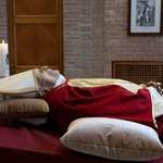 image for Former Pope Benedict XVI lies in state at the Vatican