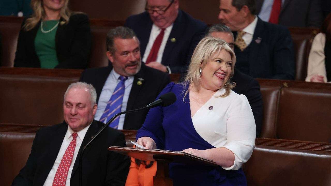 image for Democrats erupt in jeers after GOP congresswoman accuses them of drinking booze during House speaker vote