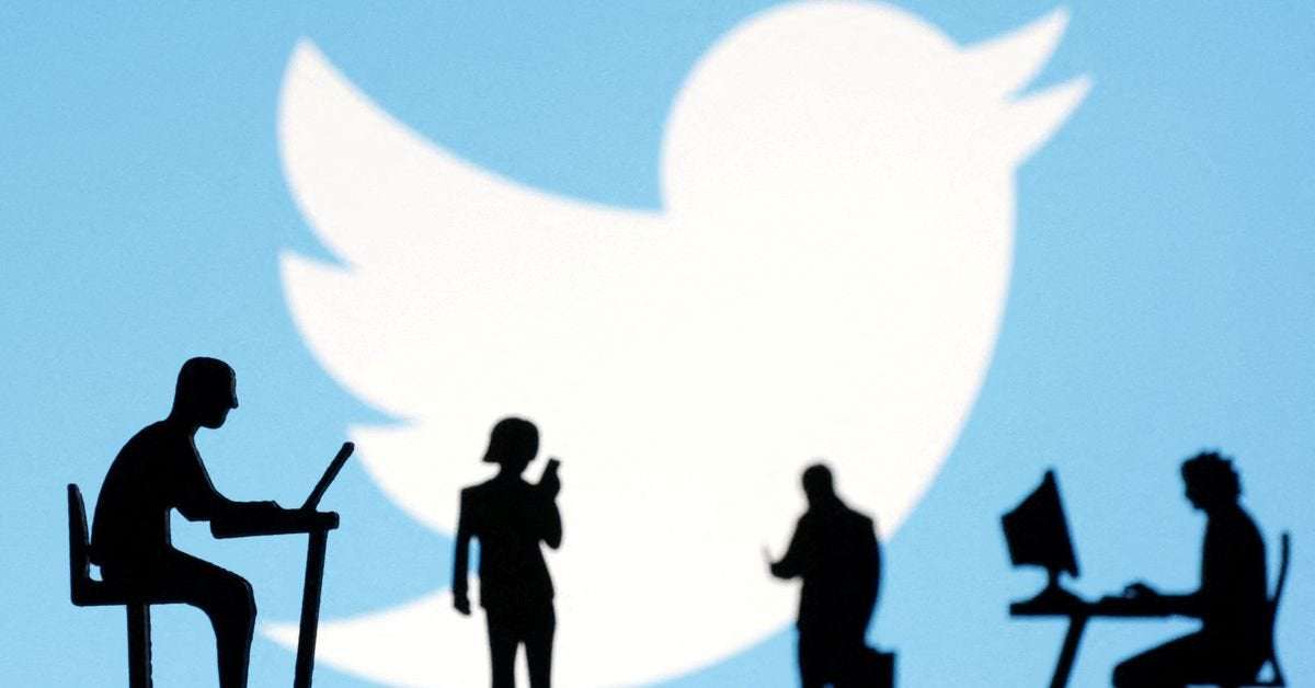 image for Twitter hacked, 200 million user email addresses leaked, researcher says