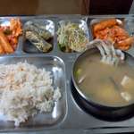 image for School Lunch in South Korea
