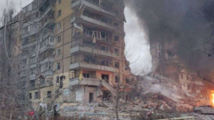 image for Russians hit residential building in city of Dnipro: 12 killed, including a minor, 73 wounded