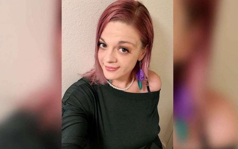 image for Idaho woman shares 19-day miscarriage on TikTok, says state's abortion laws prevented her from getting care