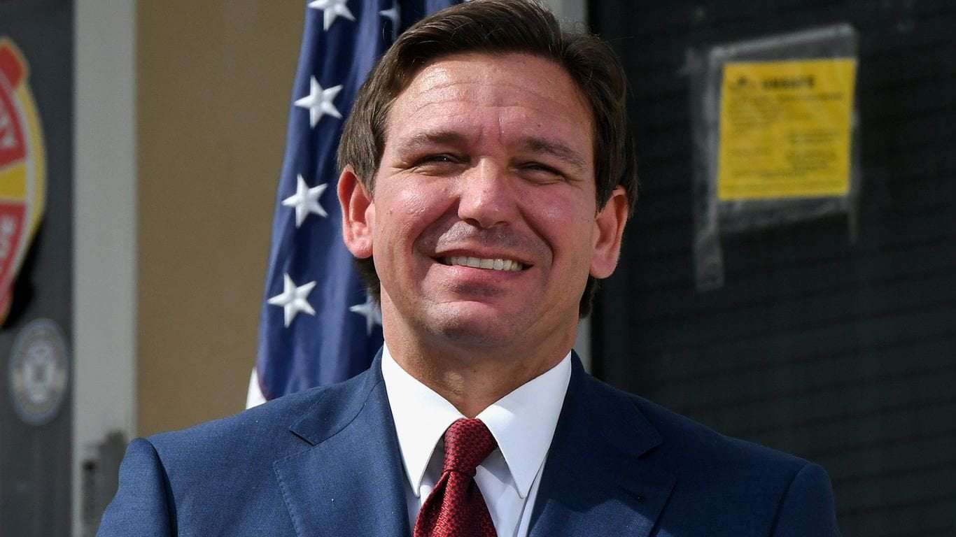 image for DeSantis violated First Amendment by removing elected official, judge rules