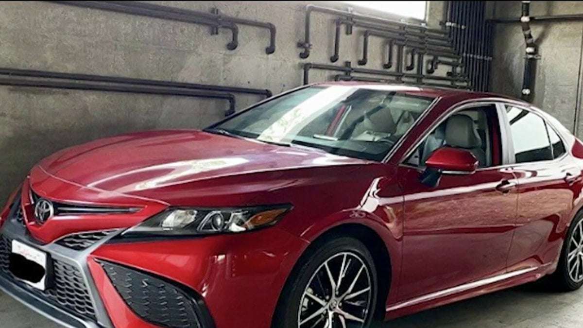 image for San Diego Woman Buys Used Car on Facebook. Hertz Claims it 1 Month Later