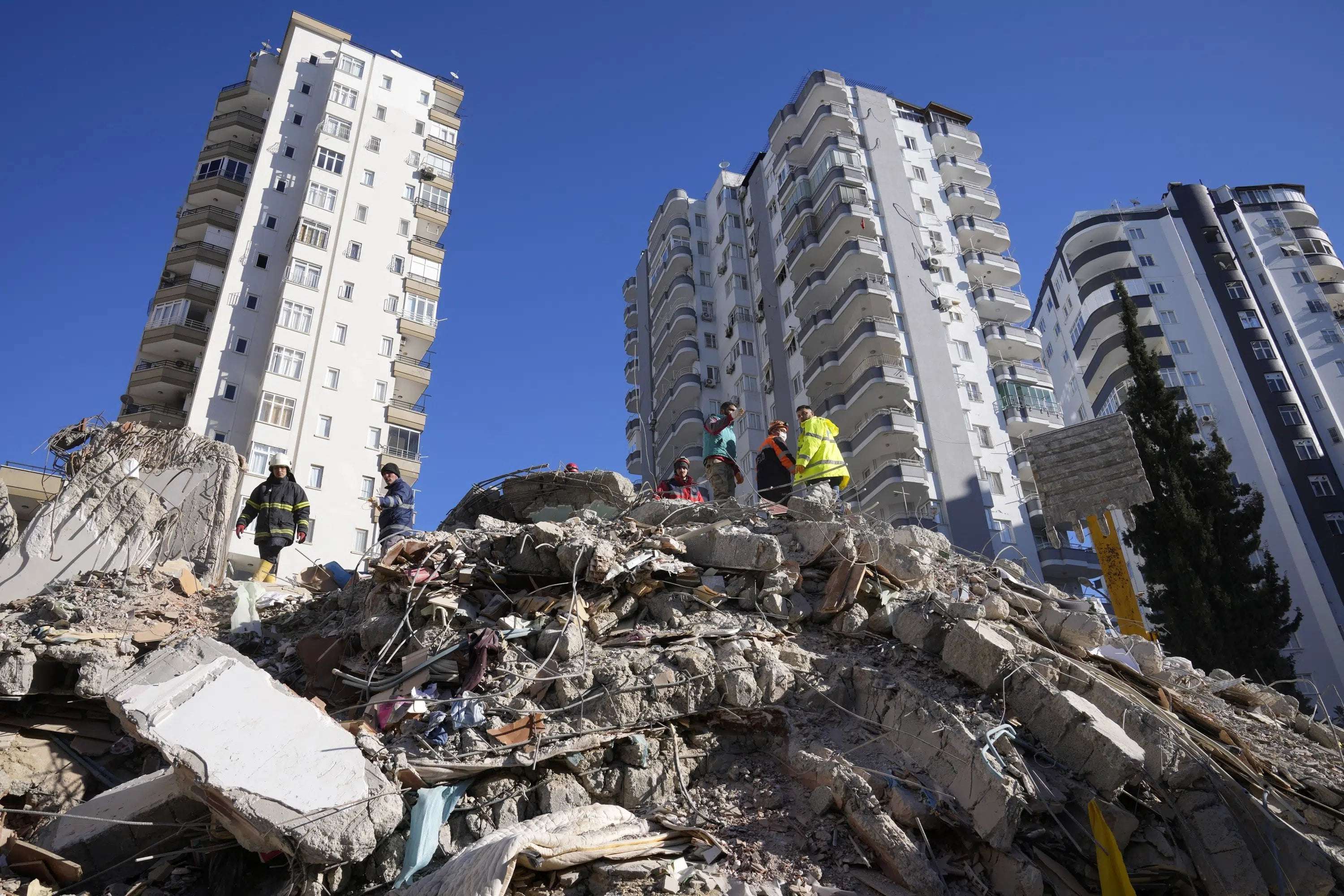 image for Turkey probes contractors as earthquake deaths pass 33,000