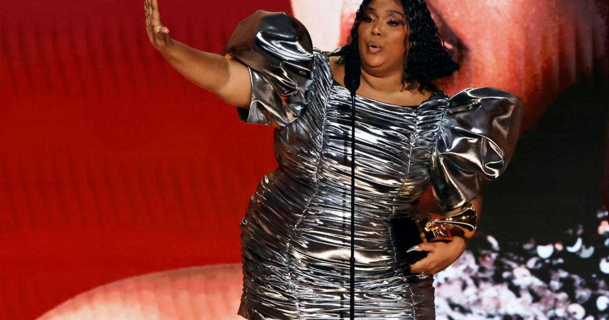 image for Lizzo reacts to snowplow naming contest win, shouts out Osseo Middle School