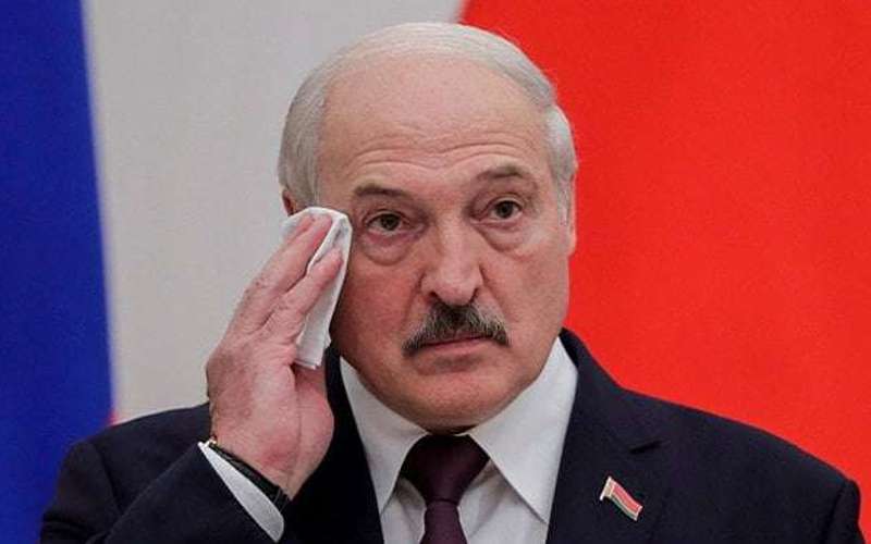 image for Lukashenko invites Biden to Minsk to "end war", saying Putin will join, too