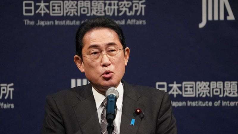 image for Kishida: Japan promises to 'lead the world' in fighting Russian aggression with $5.5 billion in Ukraine aid