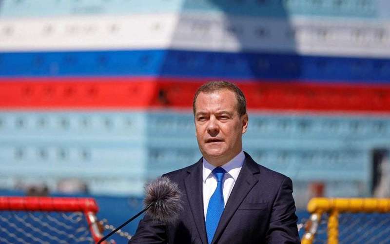 image for Russia's Medvedev floats idea of pushing back Poland's borders