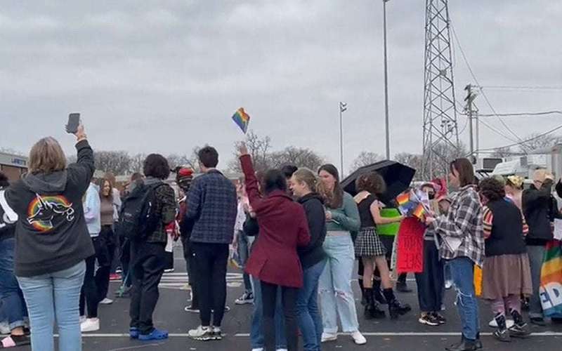 image for Ky. high school students hold walkouts to protest anti-LGBTQ legislation
