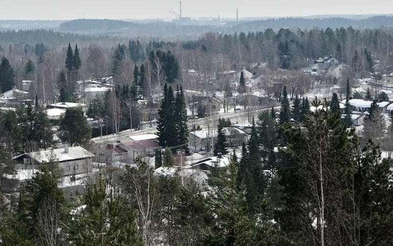 image for Finland begins building 200-kilometre fence along Russian border