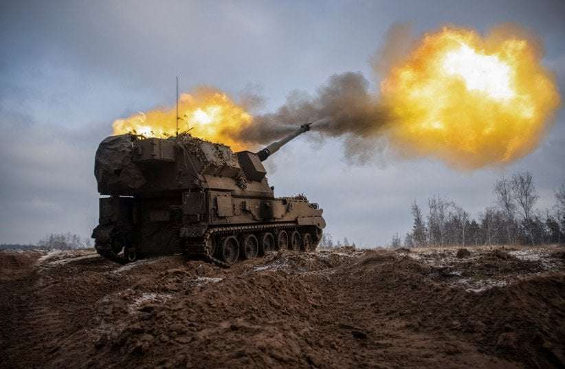 image for South Korea approves howitzers transfer to Ukraine for Russia war
