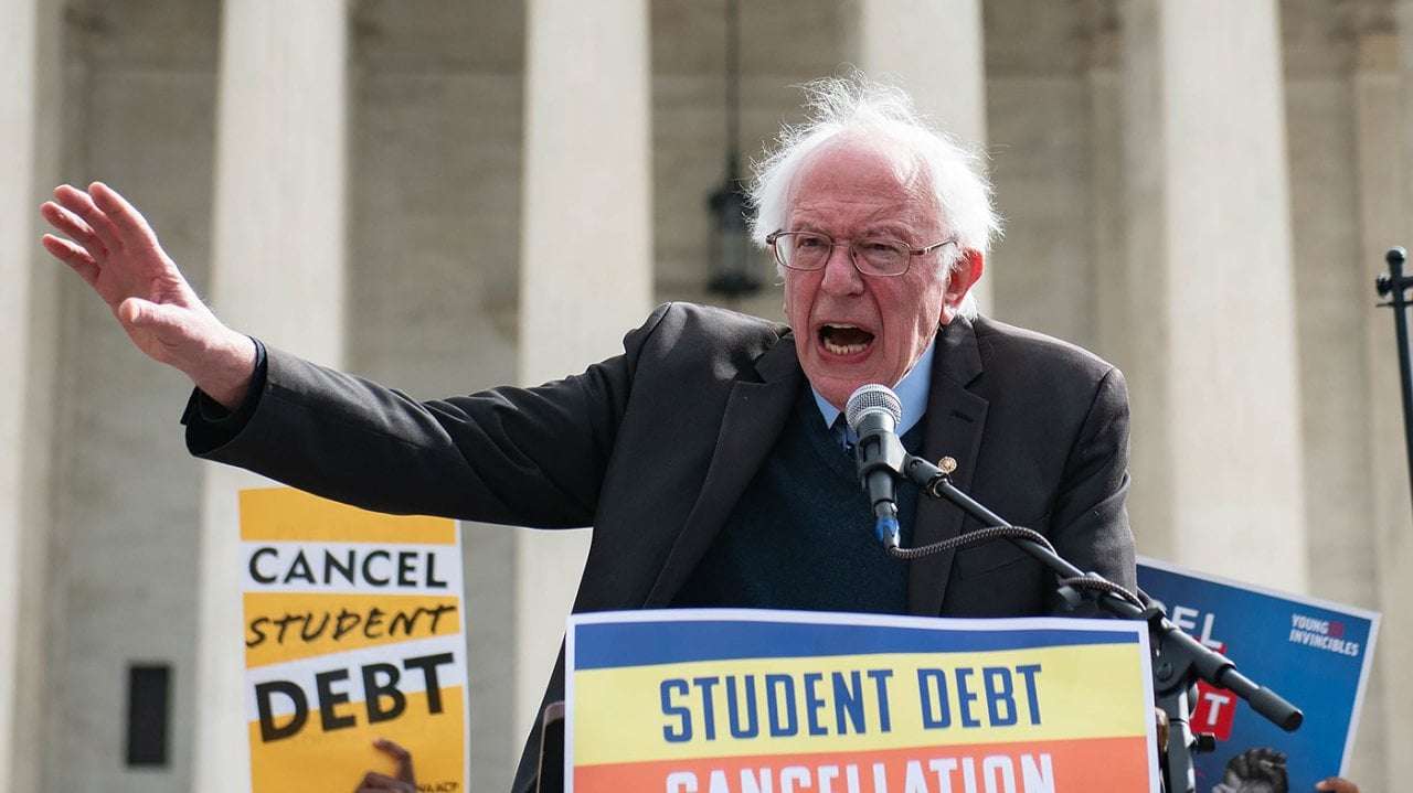 image for Sanders introduces bill to raise minimum teacher pay to $60,000 a year