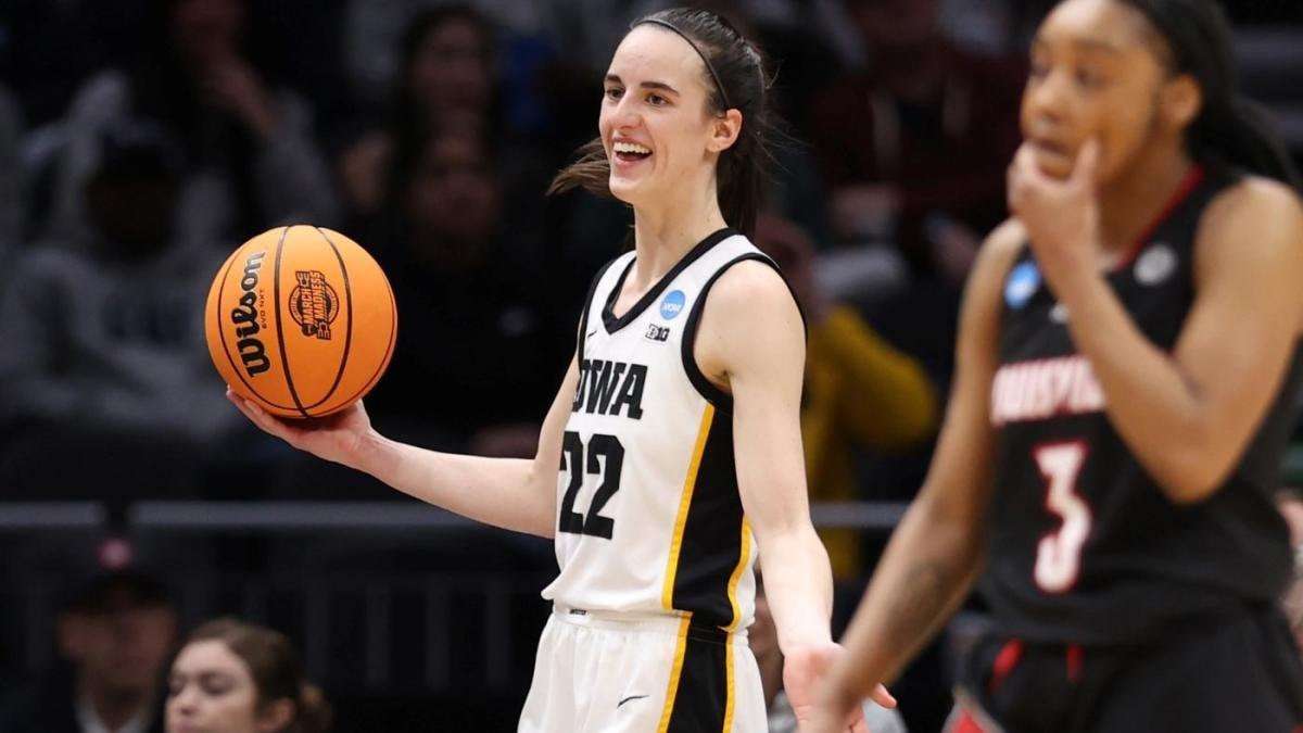 image for Caitlin Clark posts first 40-point triple-double in NCAA Tournament history to lead Hawkeyes to Final Four