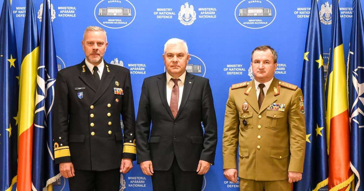 image for NATO official: Russia wants a buffer zone again, and that includes Romania