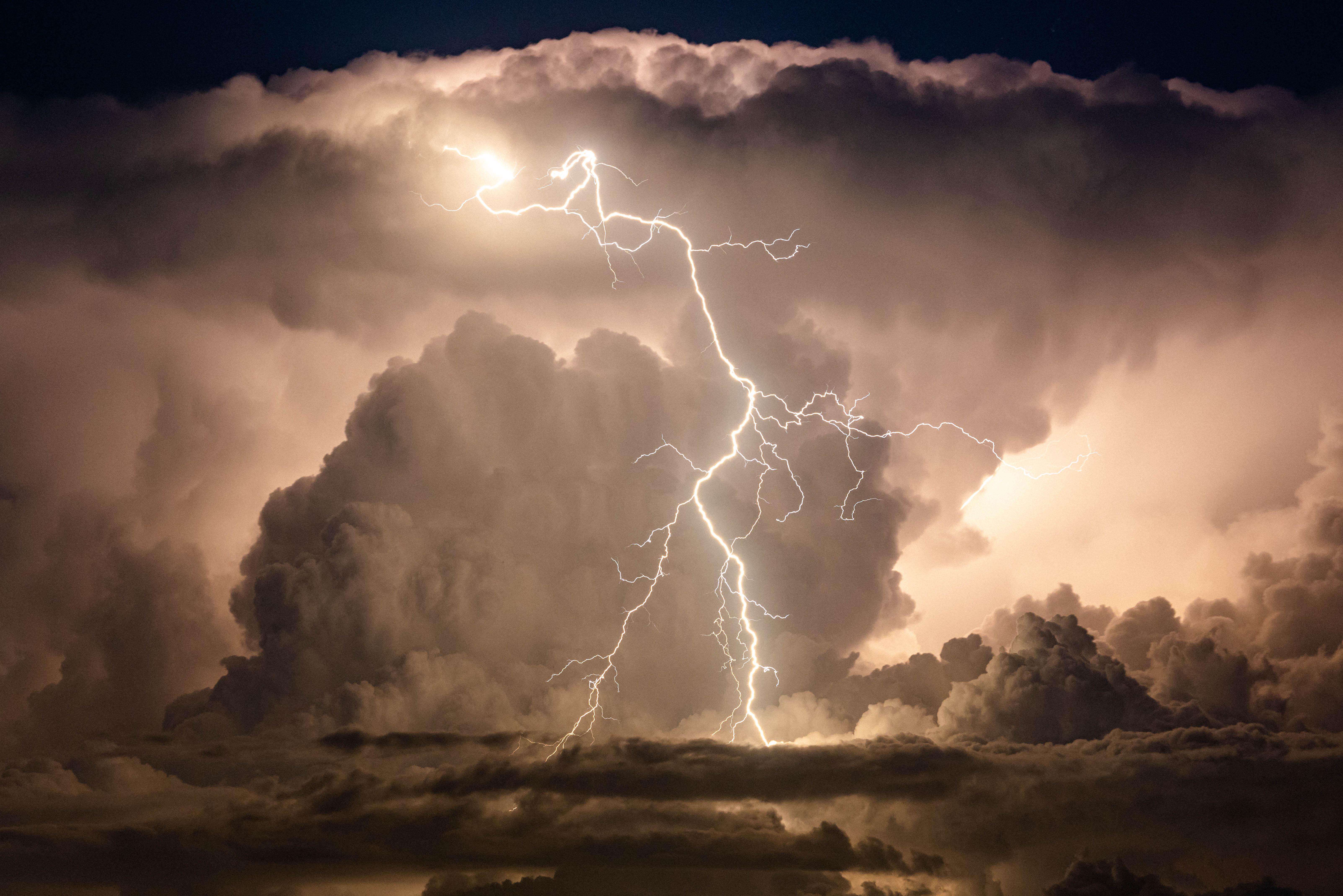 image showing ITAP of lightning